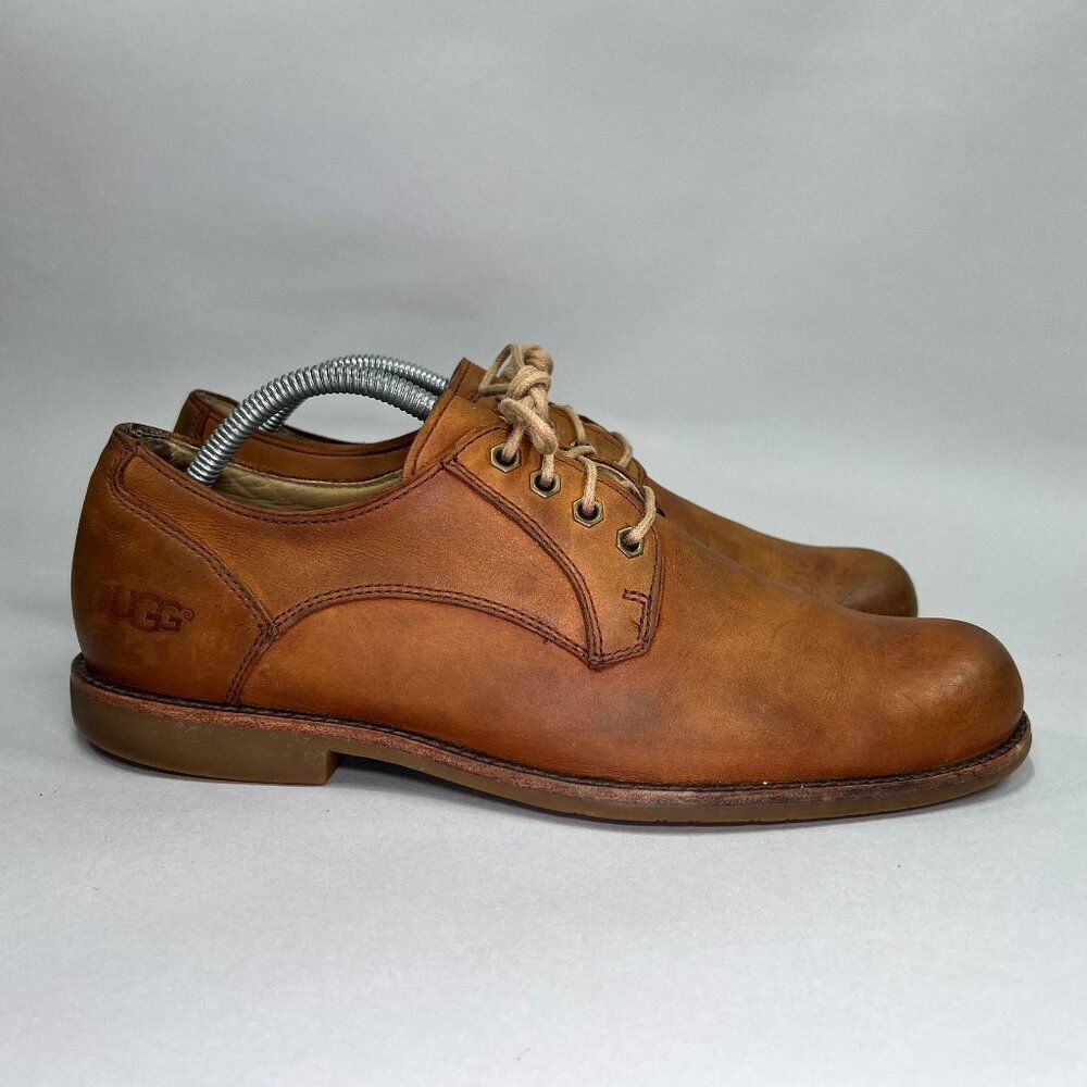 UGG Hixson Shoes Men's Size 9 Chestnut Tan Leather Dress Classic Derby Oxfords‎